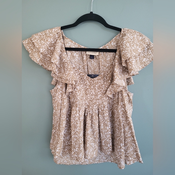 Floral Ruffle Sleeve Top - NWT - Picture 4 of 7